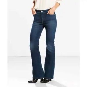Women’s Levi’s Perfectly Slimming Bootcut 512 Jeans